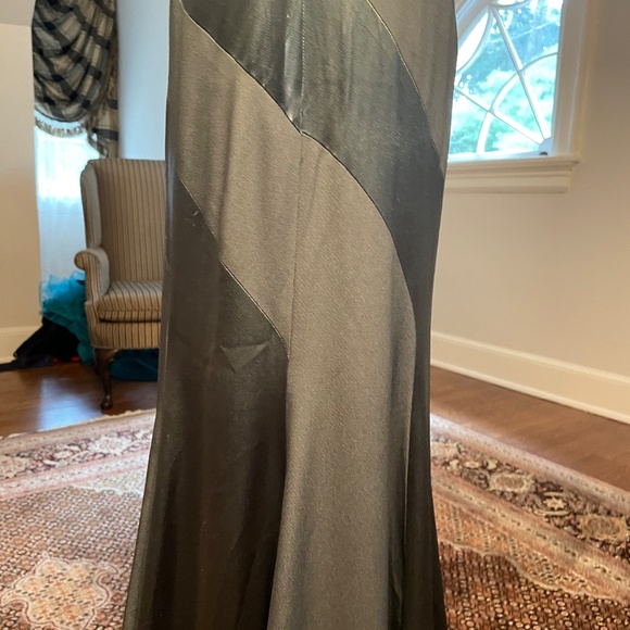 Luxury Paris Designer Jacques Molko Gray Bias Silk evening gown - Picture 6 of 14